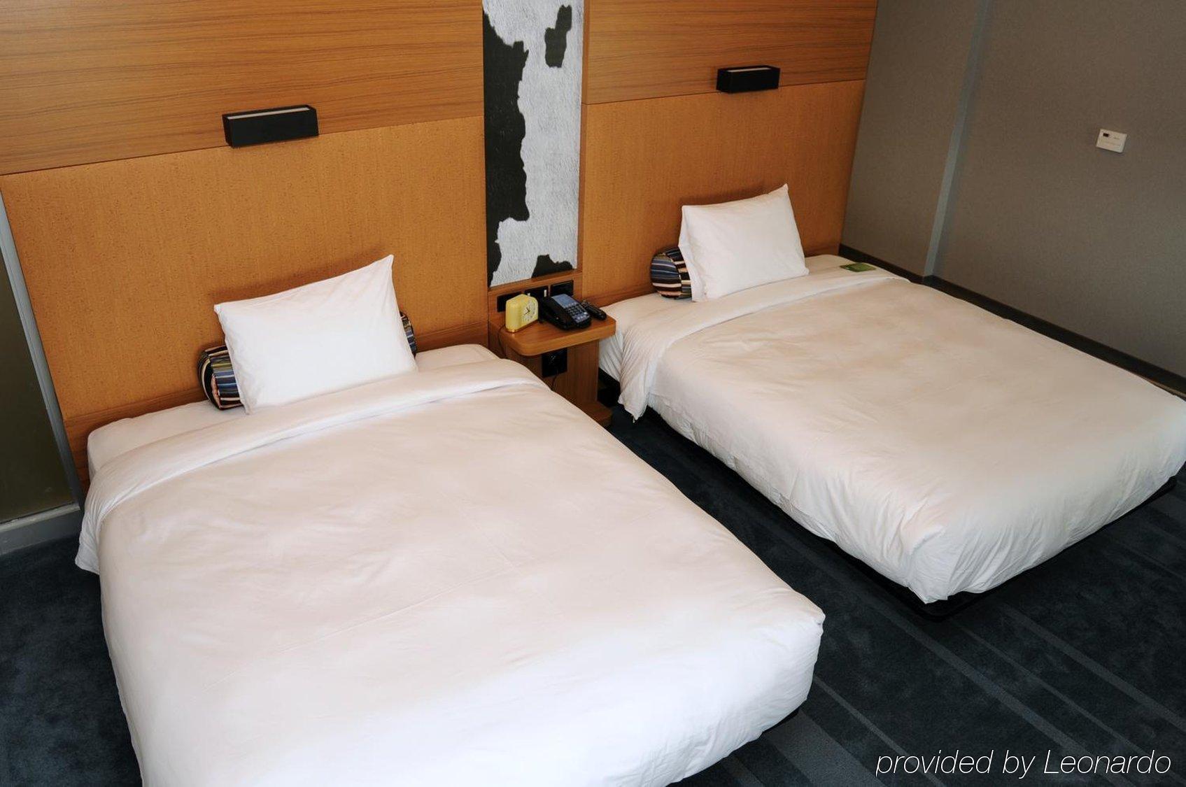 Hotel Aloft Montreal Airport Dorval Esterno foto
